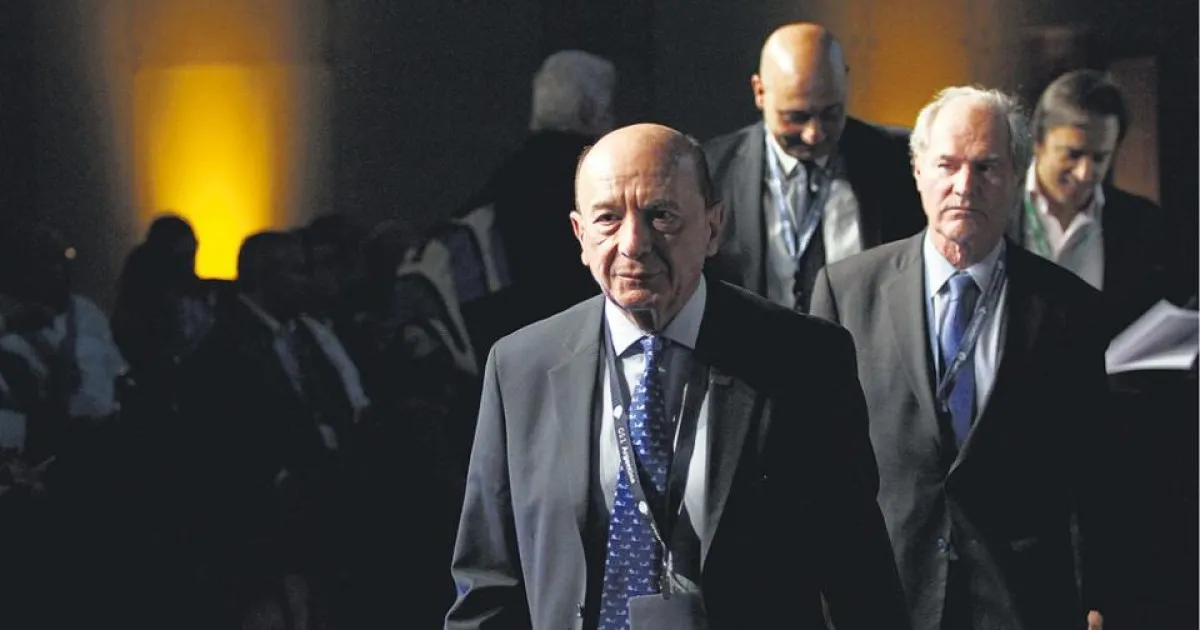 Acusan a la familia Coto por estafa millonaria en la torre Aston Martin de Miami