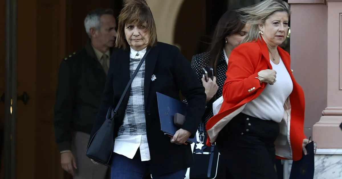 Bullrich se distancia de la corrupción de Milei y desafía a Karina