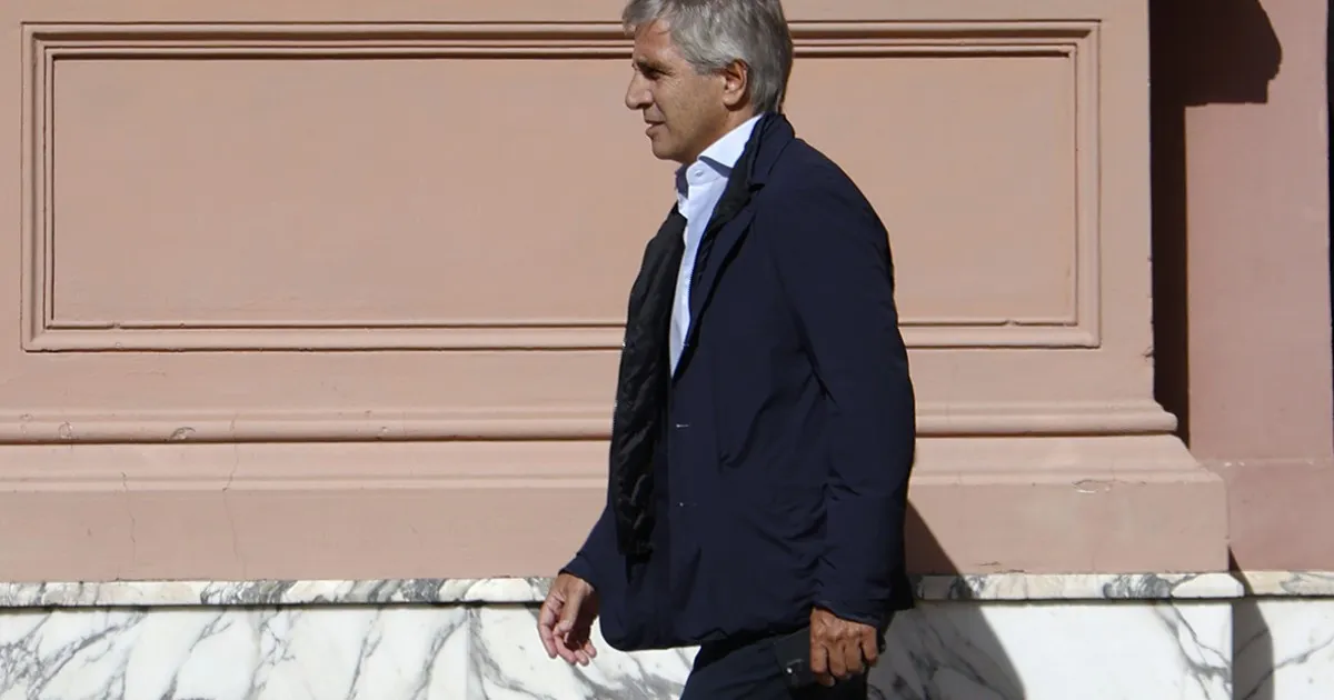 Jan de Nul solicita al gobierno la descalificación de Deme en la licitación de la Hidrovía