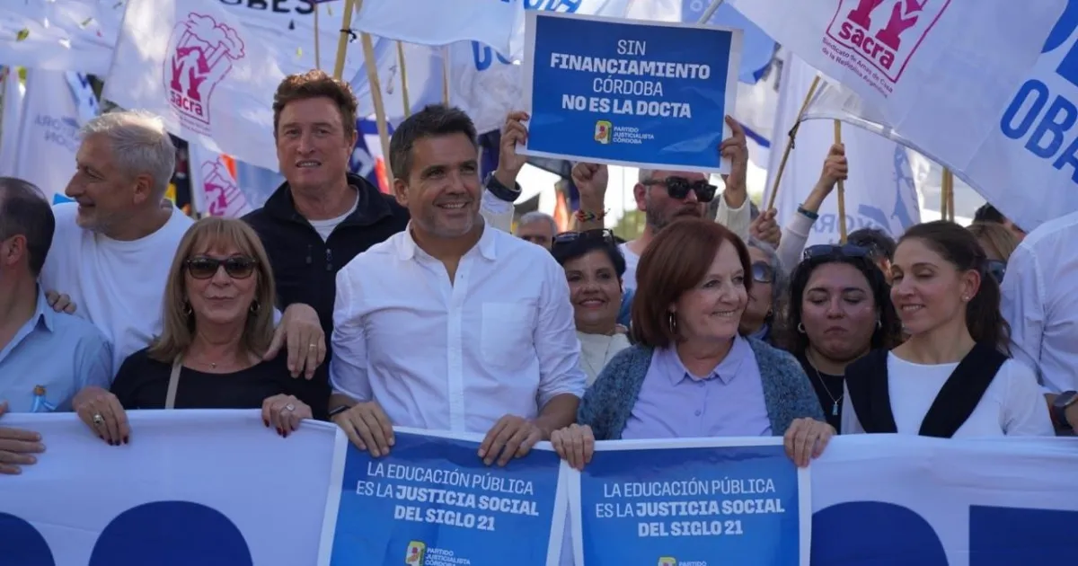 El cordobesismo se unió a la marcha universitaria para distanciarse de Milei