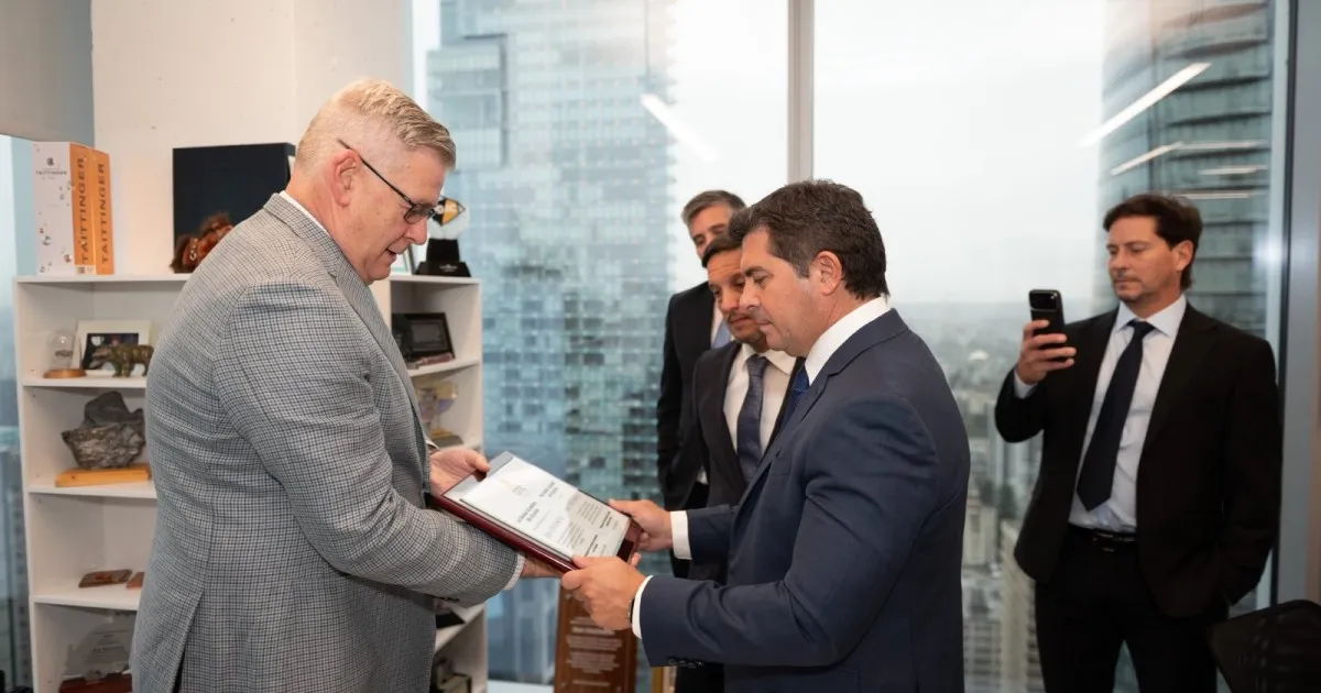 Orrego se presenta en audiencia pública por el proyecto minero de Vicuña tras el regalo de Caputo