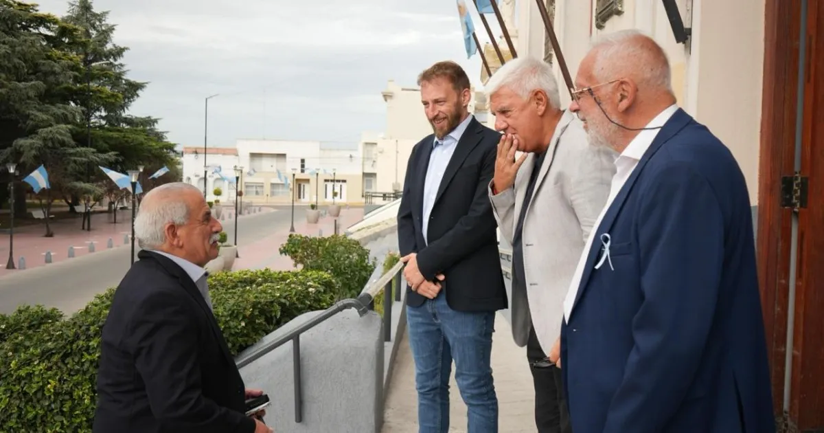 La lucha por la gobernación: Otermín inicia su recorrido por la provincia