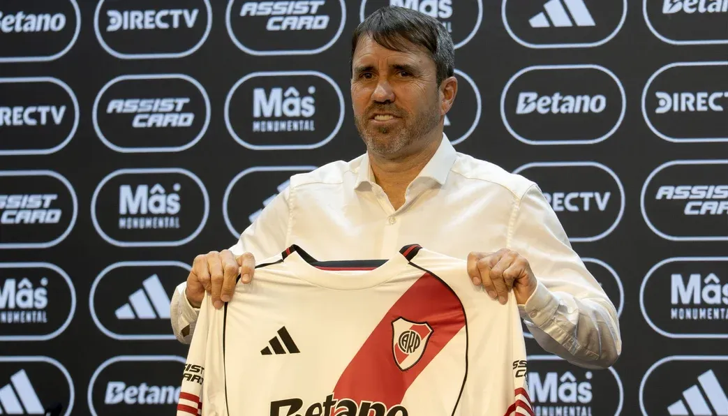 Coudet lista su primer once para el duelo ante Huracán