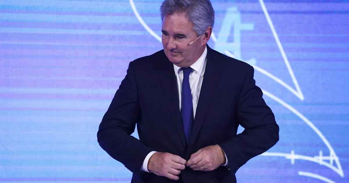 Médicos se movilizan a Ginebra para frenar la salida de Argentina de la OMS