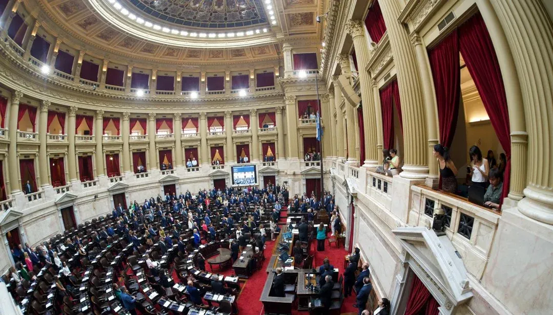 La Cámara de Diputados implementa retiros voluntarios para empleados legislativos