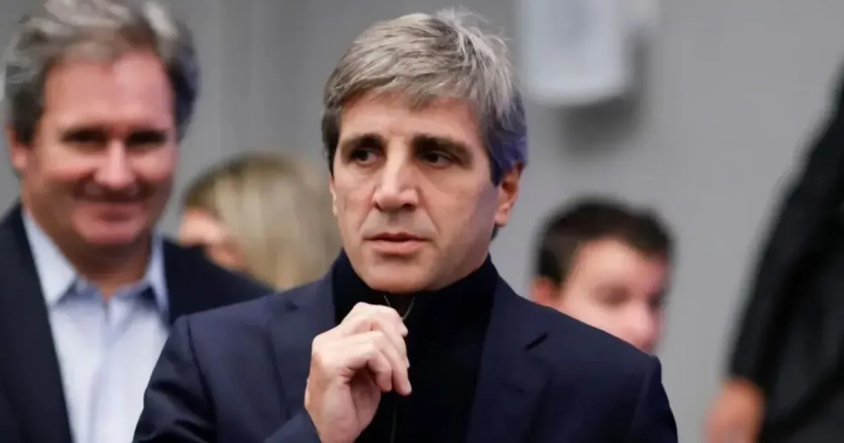 Luis Caputo y su polémica sobre las importaciones: "Nunca compré ropa en Argentina"