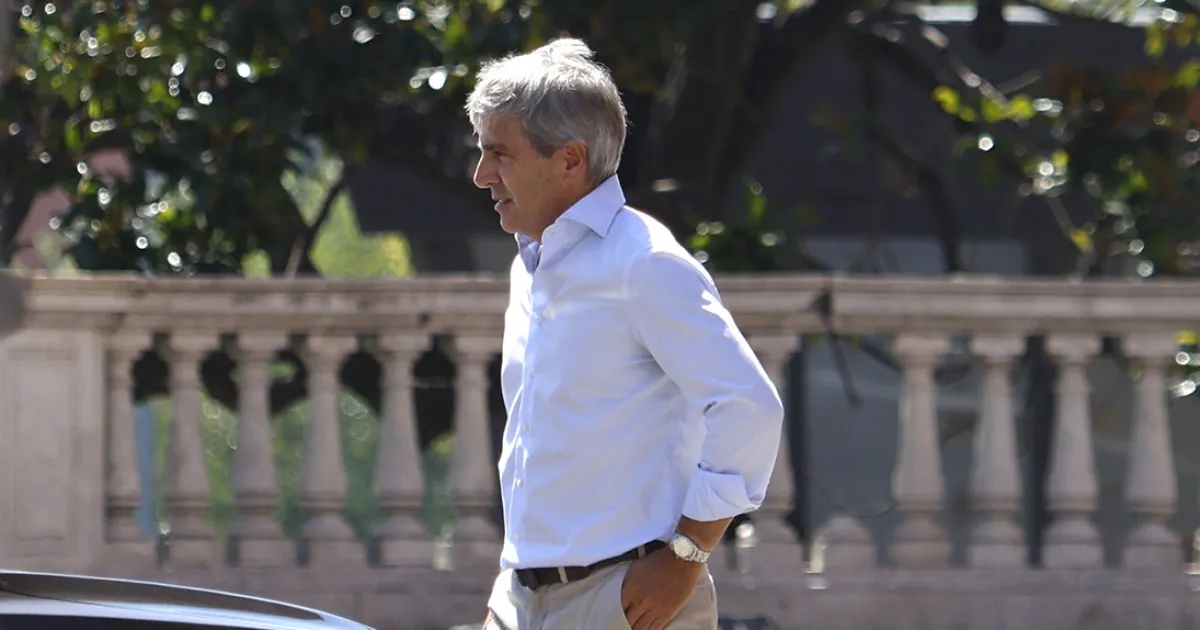 Los gobernadores lograron que Toto Caputo retirara Ganancias de la reforma laboral