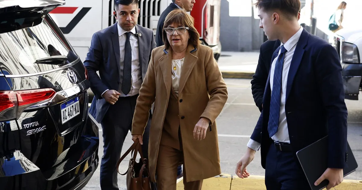 Reunión de la Mesa Política: Patricia Bullrich asegura que no sirve