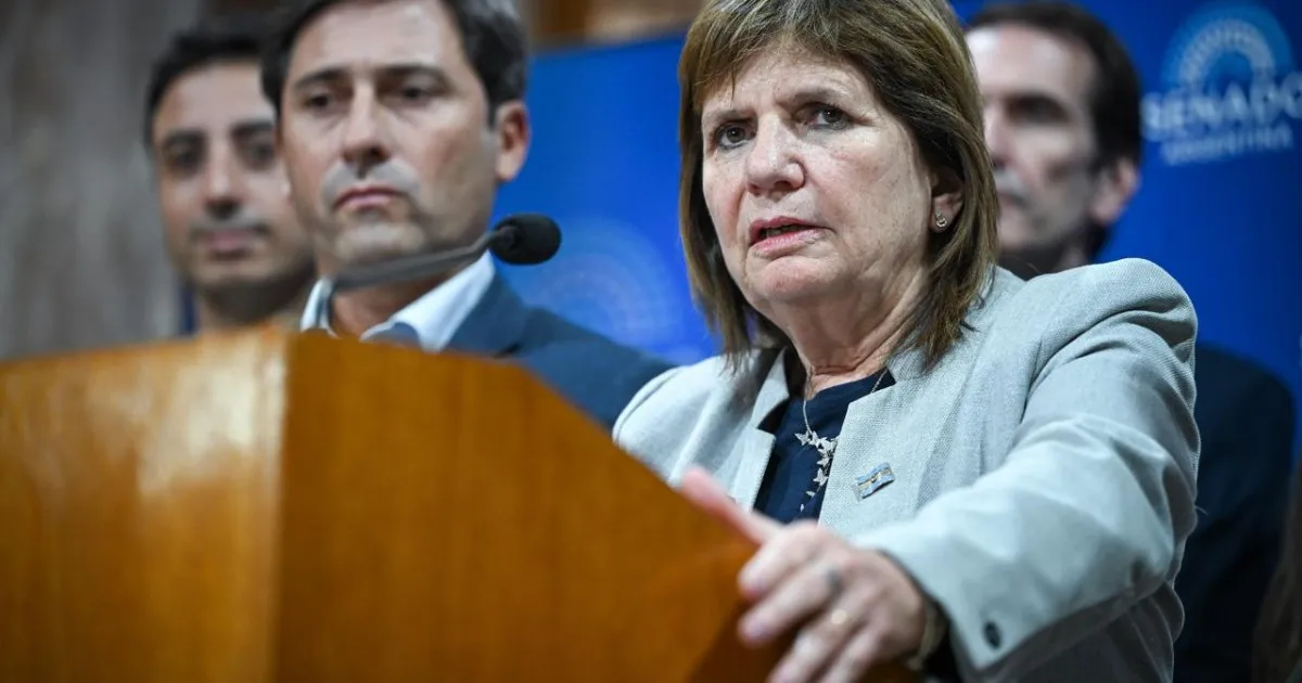Bullrich reafirma que la reforma laboral mantiene la eliminación de la ultraactividad