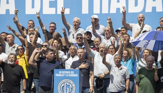 La CGT declara paro general sin movilización ante la reforma laboral en Diputados