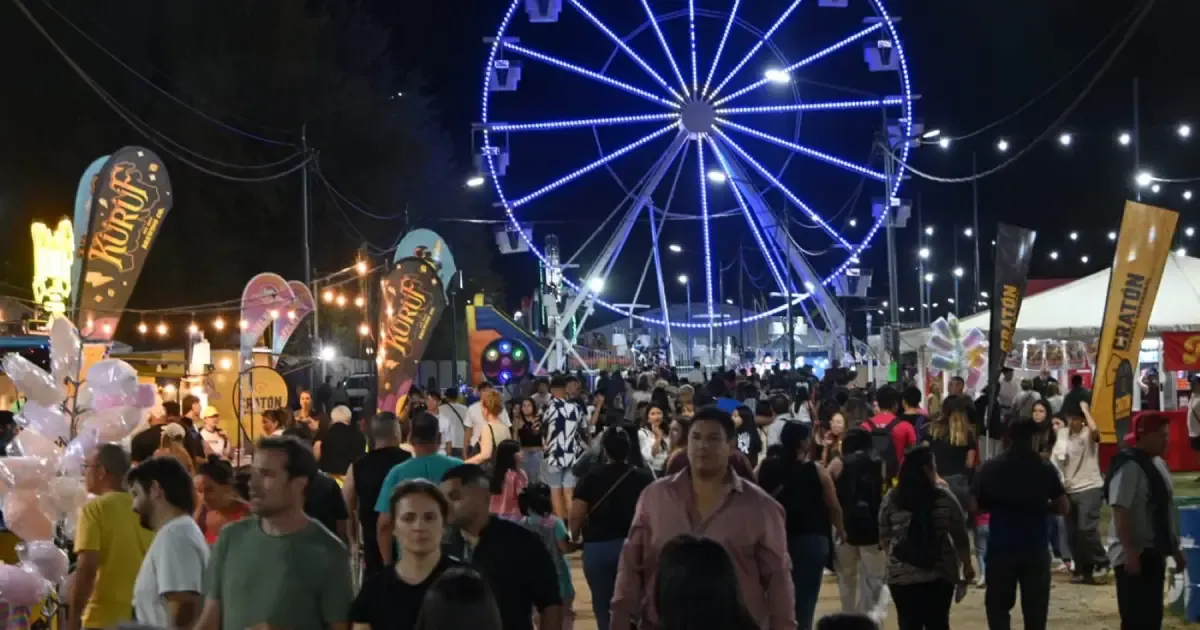 Así se vivió el segundo día de la Fiesta de la Manzana 2026: emoción y música
