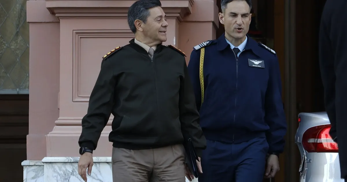 Un informe de las FFAA indica que los salarios militares cayeron un 80% desde que Milei asumió