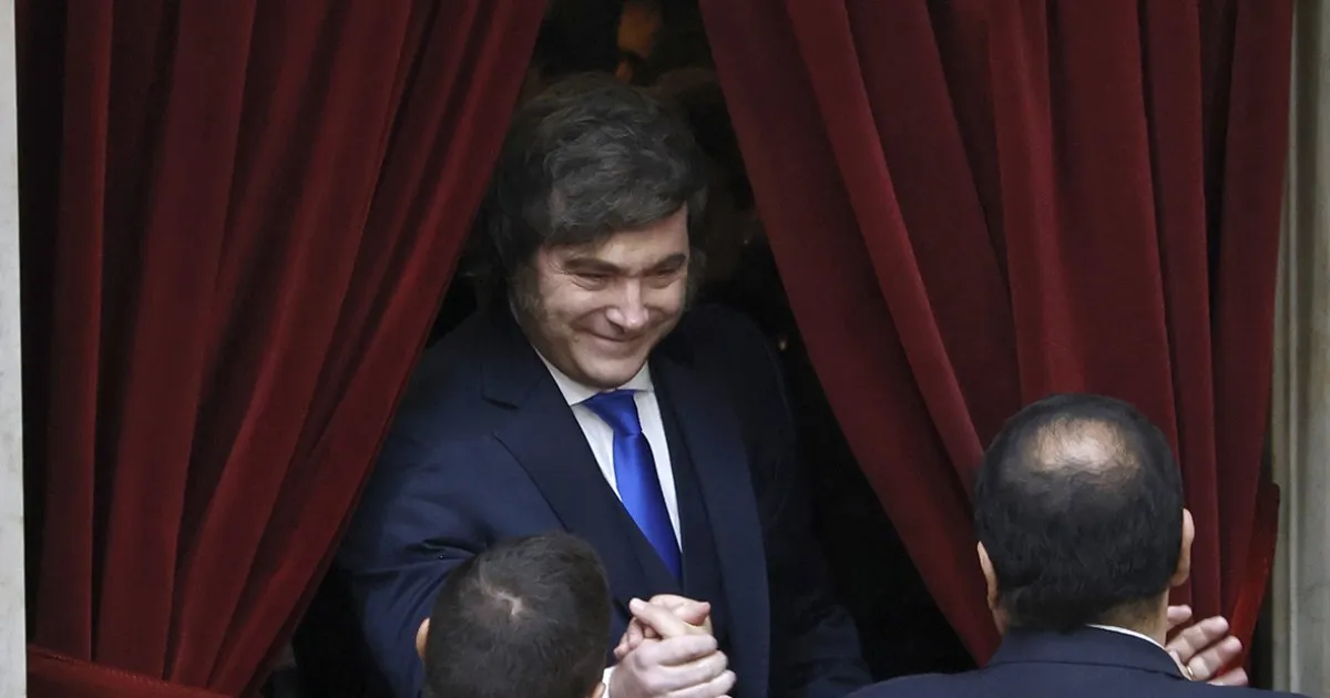 El gobierno de Milei estudia adelantar las elecciones presidenciales a mayo de 2027