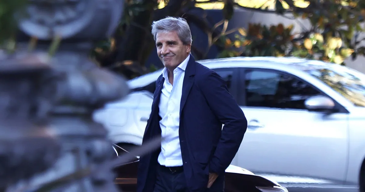 Productores retienen soja por baja del dólar y la industria de molienda se desploma