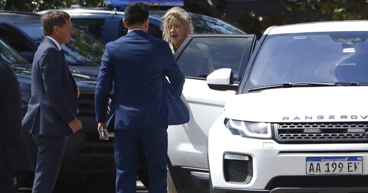 Monteoliva retira la custodia de establecimientos judíos y provoca un conflicto con la DAIA