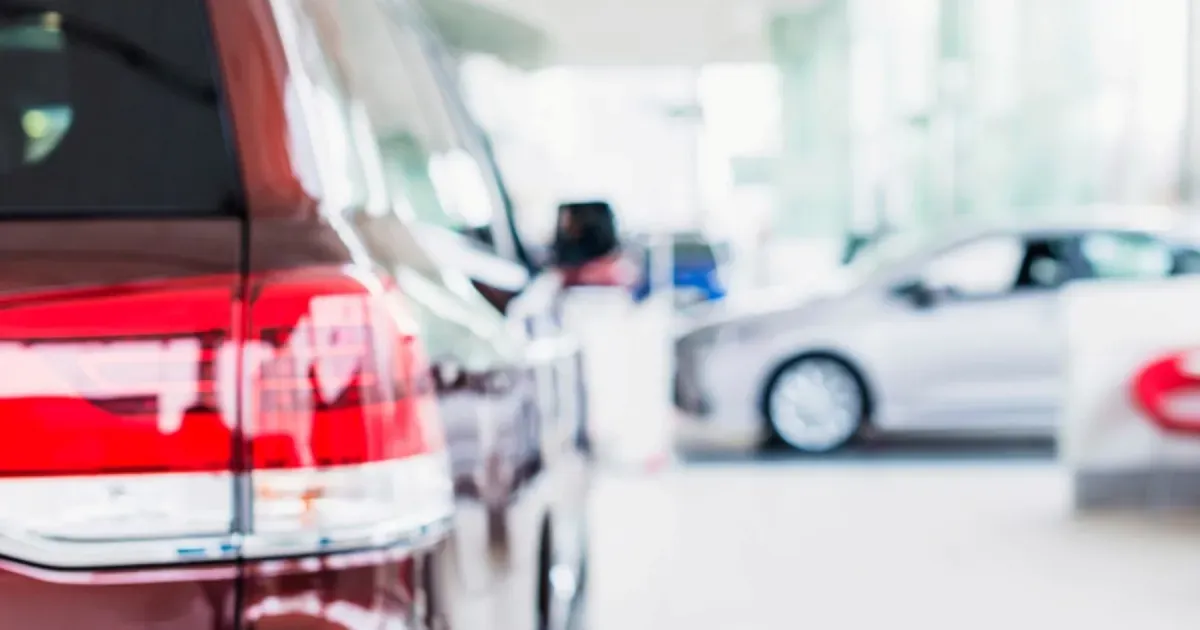 El Gobierno acelera la venta de bienes estatales: Diputados remata 20 autos