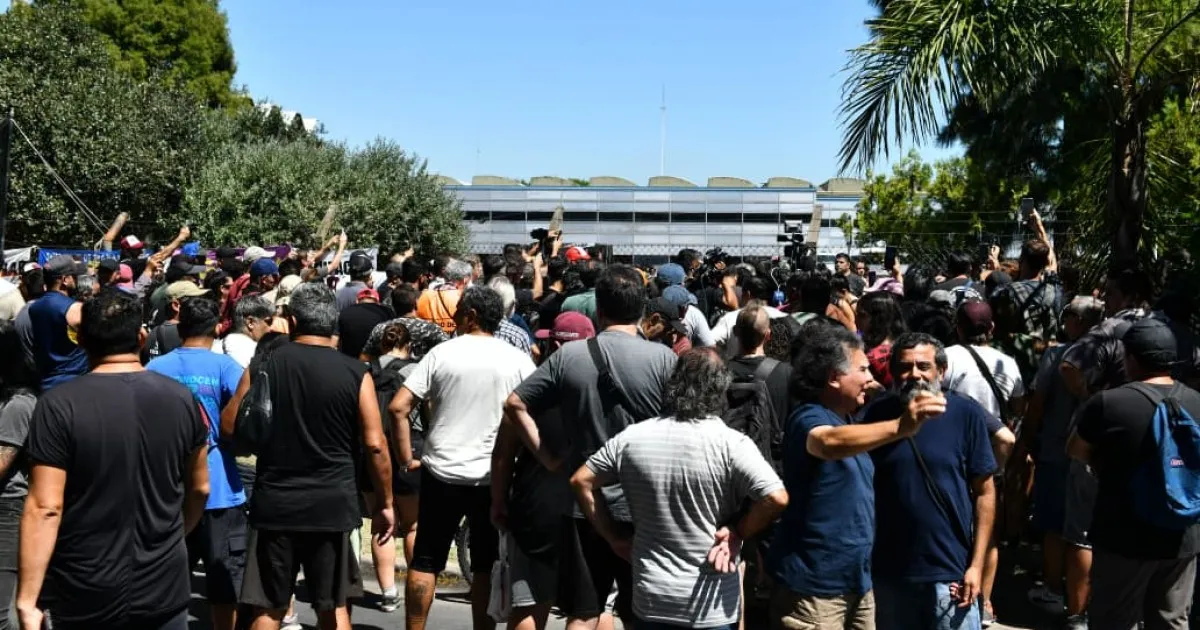 Fate cierra sus puertas tras 80 años y despide a 920 trabajadores