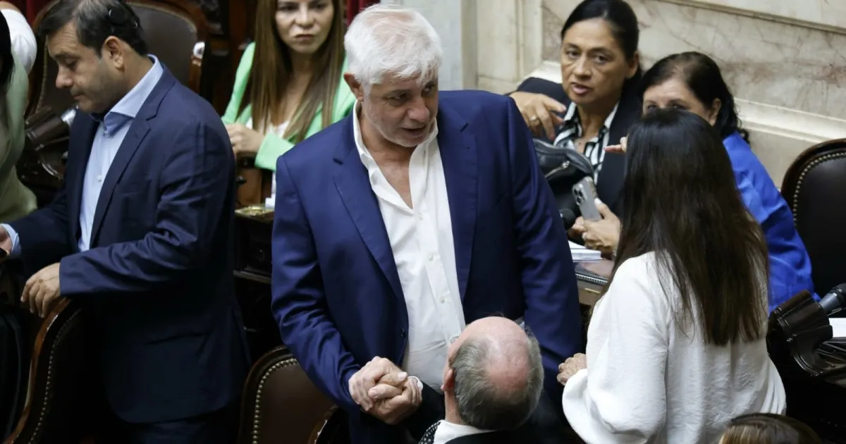 Menem logró el quórum para debatir la reforma laboral