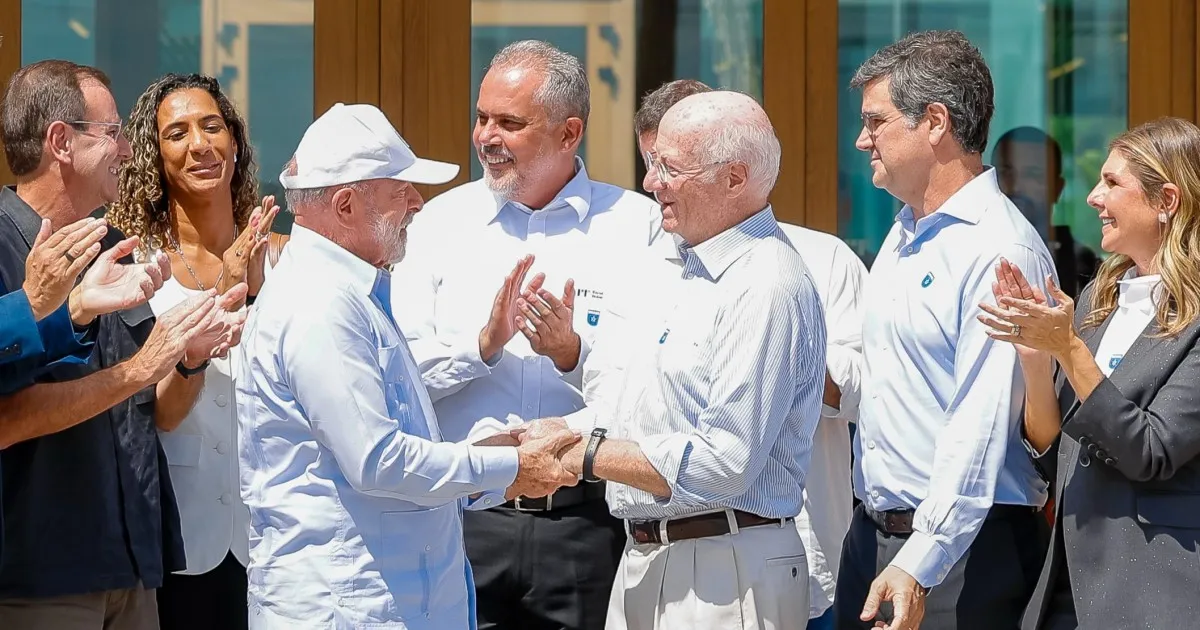 El alcalde de Río de Janeiro une a Lula y Rocca, enviando un mensaje directo a Milei