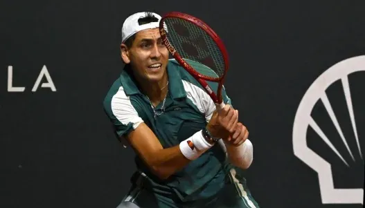 Tabilo se clasifica a la final del ATP 500 de Río