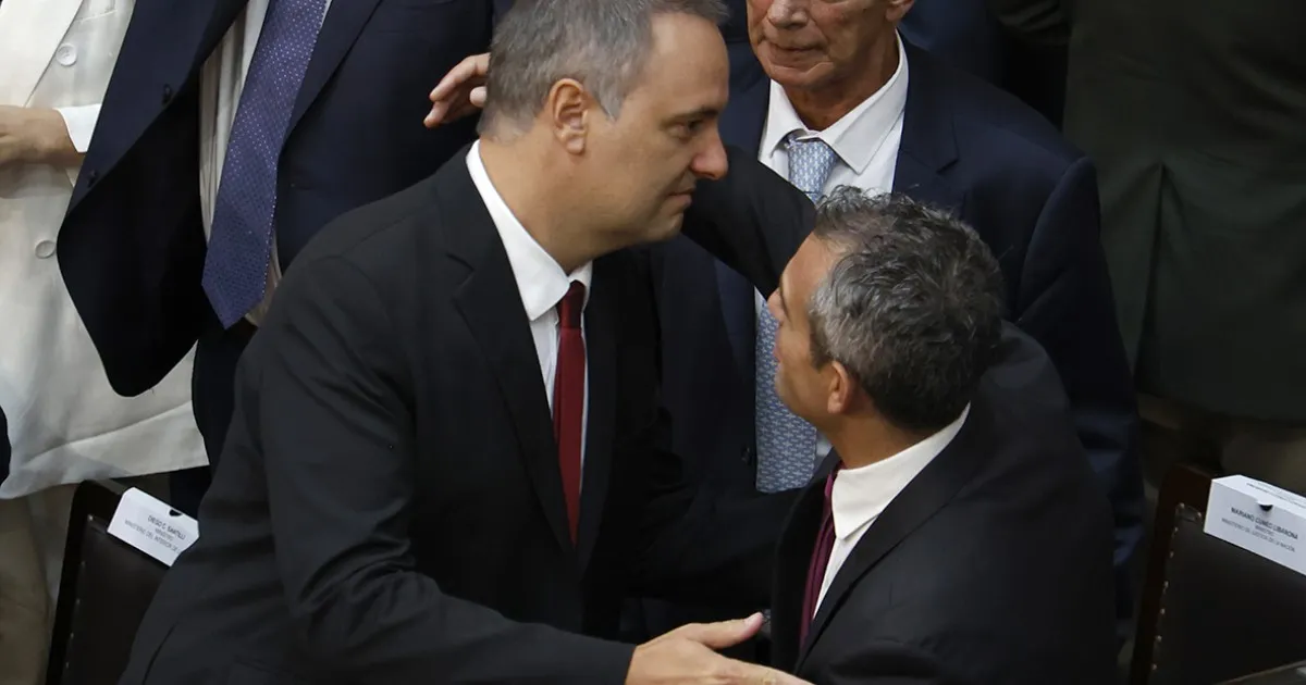 Adorni prepara carpetazos contra Massa, Grabois y Máximo para su presentación en el Congreso