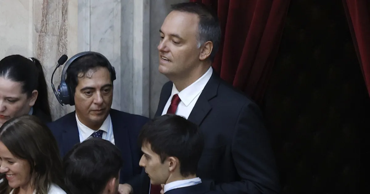 Adorni no descarta la posible implicación de Santiago Caputo en la filtración del video