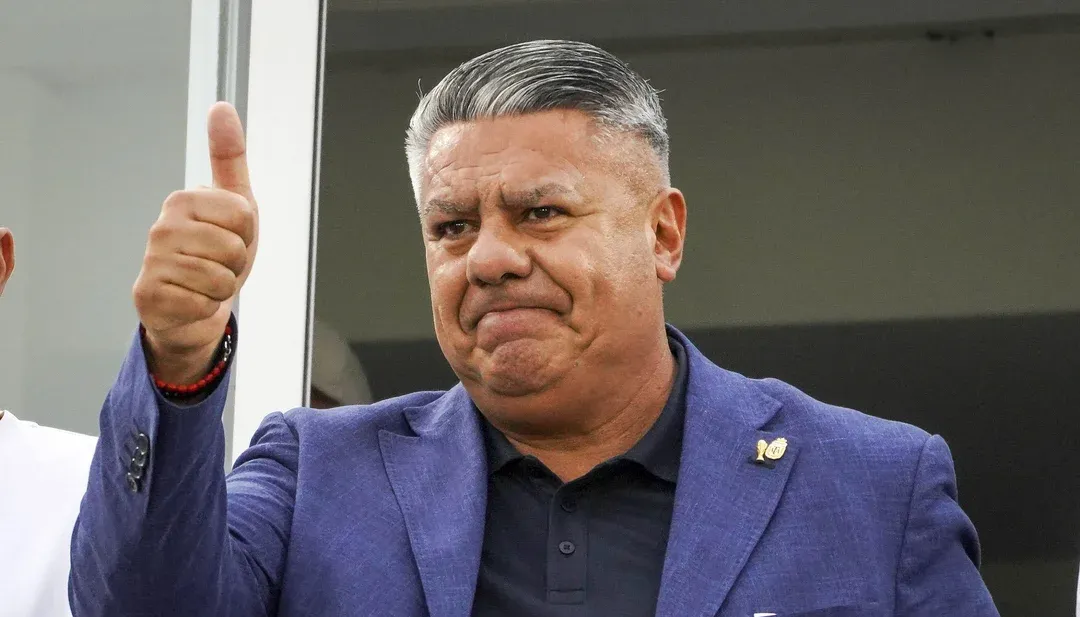 La Justicia permite a Chiqui Tapia salir del país