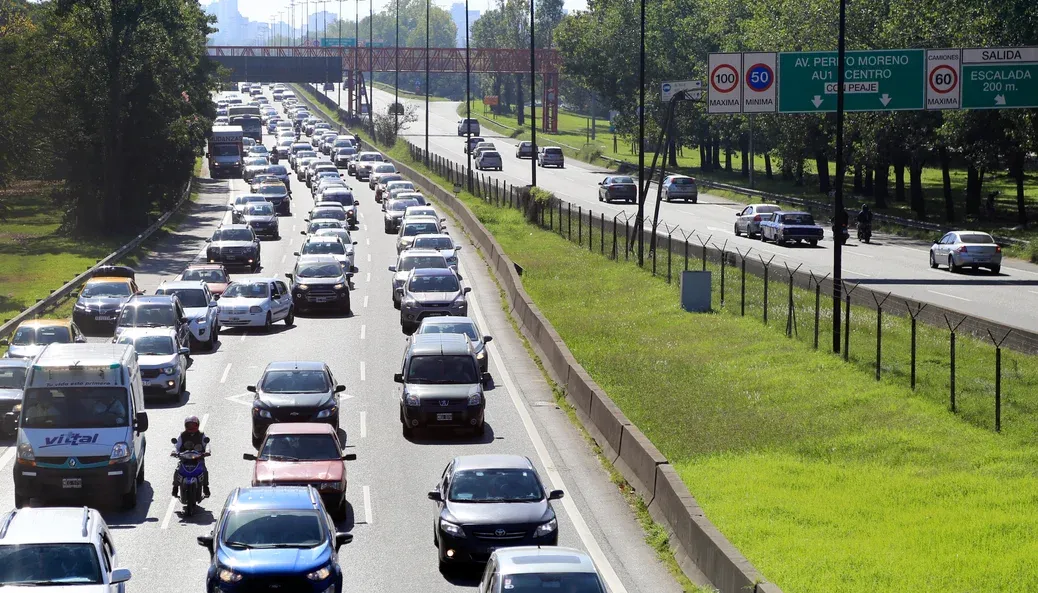 Cortes nocturnos en la Autopista Dellepiane por obras: fechas y detalles